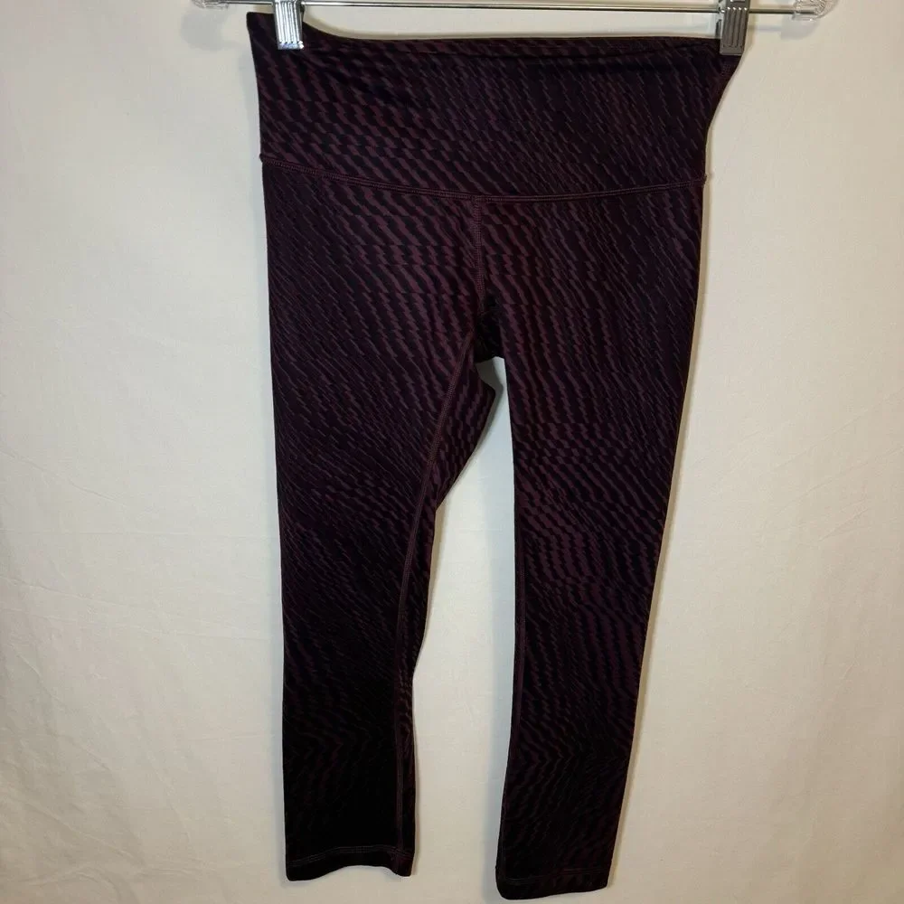 Lululemon Align Womens Size‎ 6 Purple Stretch Tight Leggings